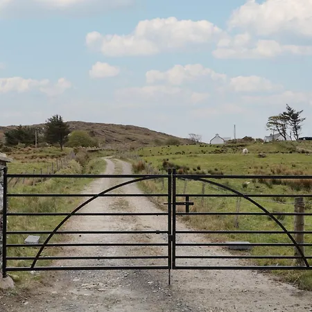 Teach Phaidi Mhoir * Donegal Town