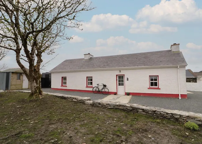 Teach Phaidi Mhoir Donegal Town